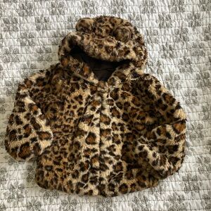 Me Jane Mini leopard print fuzzy little jacket size 2T
